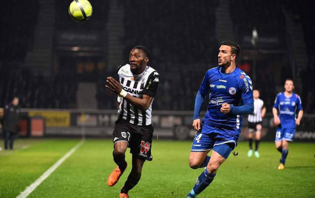 足球迷关注 足球迷关注